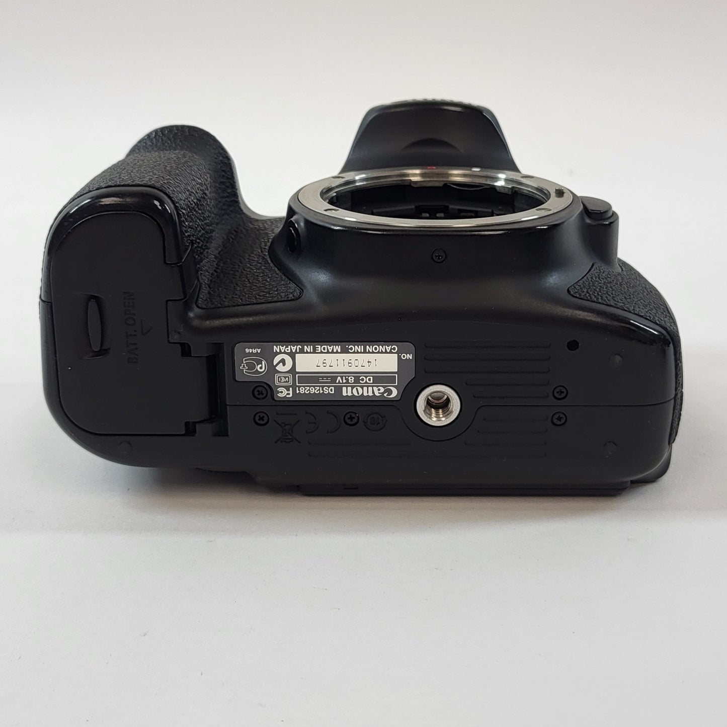 Canon EOS 60D 18.0MP Digital SLR DSLR Camera