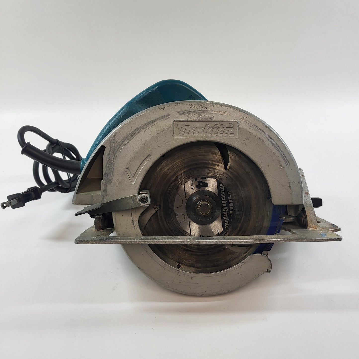 Makita 120V Corded Circular Saw Bent Plate