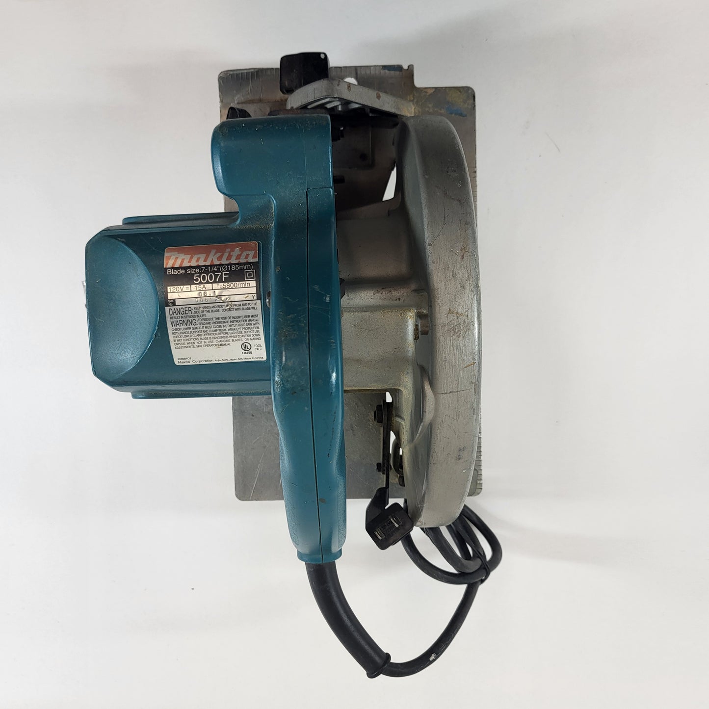 Makita 120V Corded Circular Saw Bent Plate