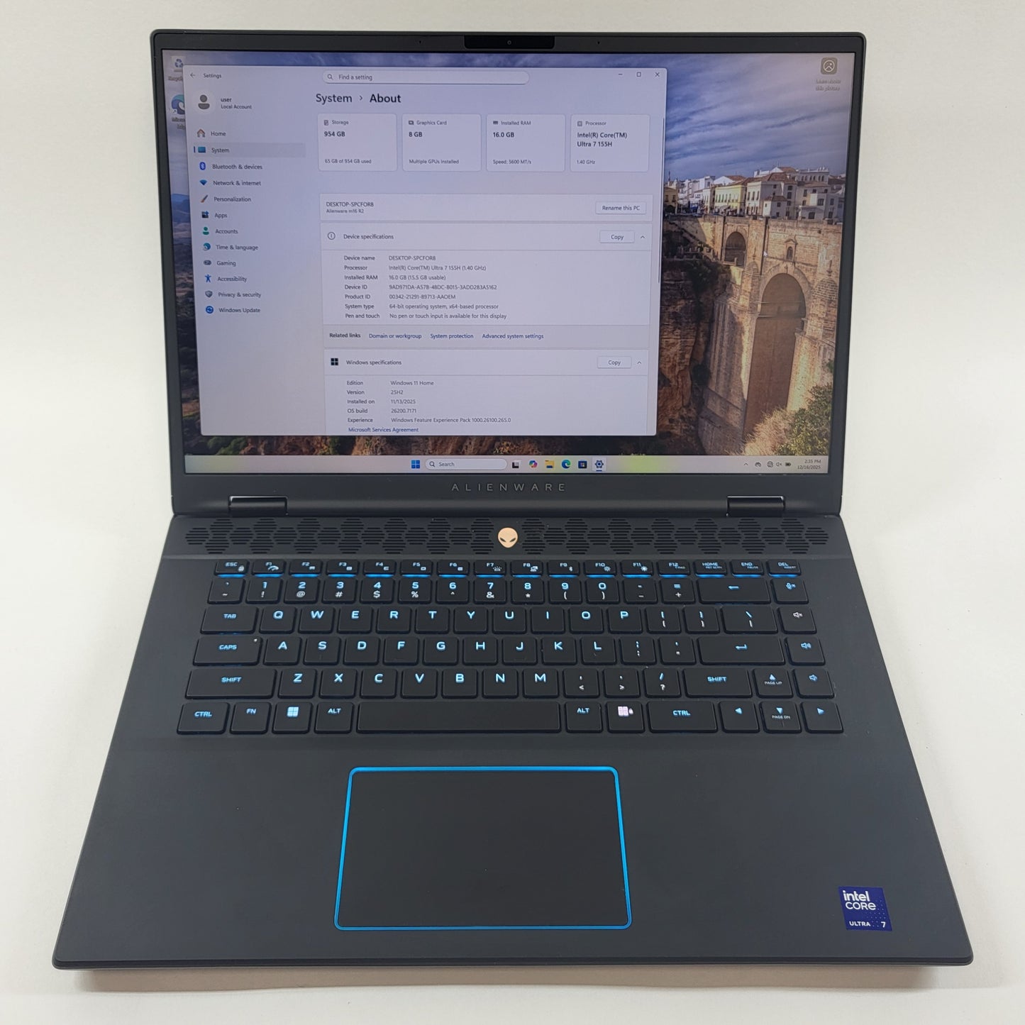 Alienware M16 Core Ultra 7 155H 16GB RAM 1TB HDD GeForce RTX 4070