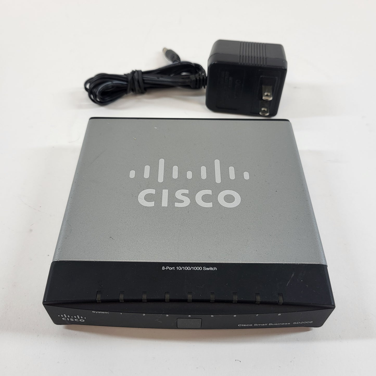 Cisco SD2008 8 Port 10/100/1000 Gigabit Ethernet Switch with Power Adapter