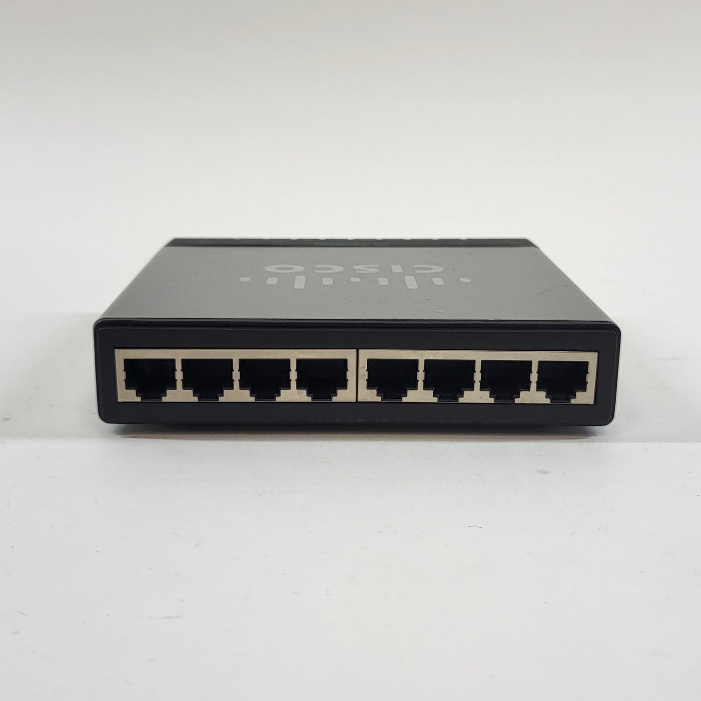 Cisco SD2008 8 Port 10/100/1000 Gigabit Ethernet Switch with Power Adapter