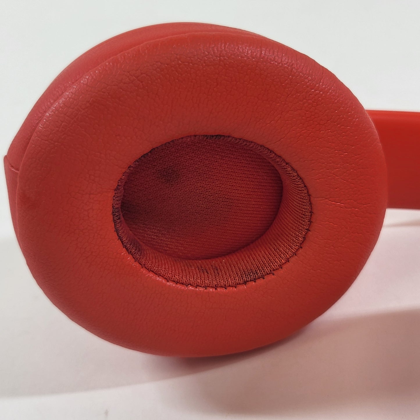 Beats Solo3 Wireless Over-Ear Bluetooth Headphones Red A1796