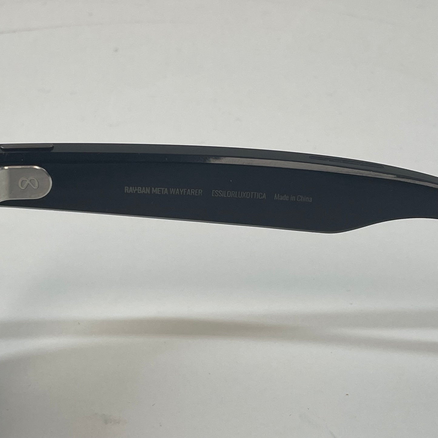 Ray-Ban Meta Wayfarer Gen 1 Matte Black RW4006 601S1M AI Smart Glasses