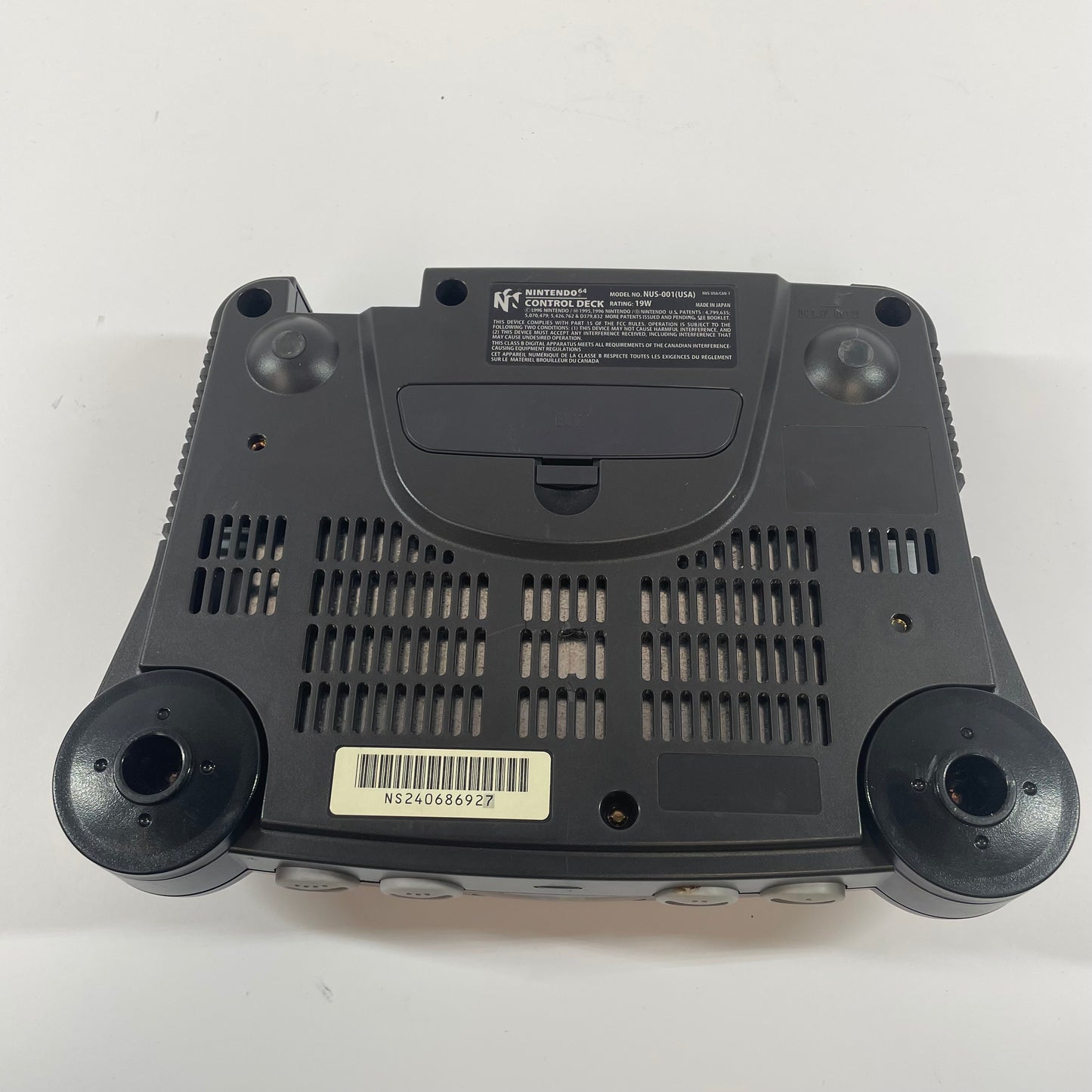 Nintendo N64 Console Gaming System NUS-001 Black Cracked Side