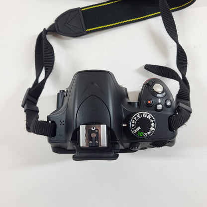 Nikon D3200 24MP Digital SLR DSLR Camera 2472 Shutter Count READ