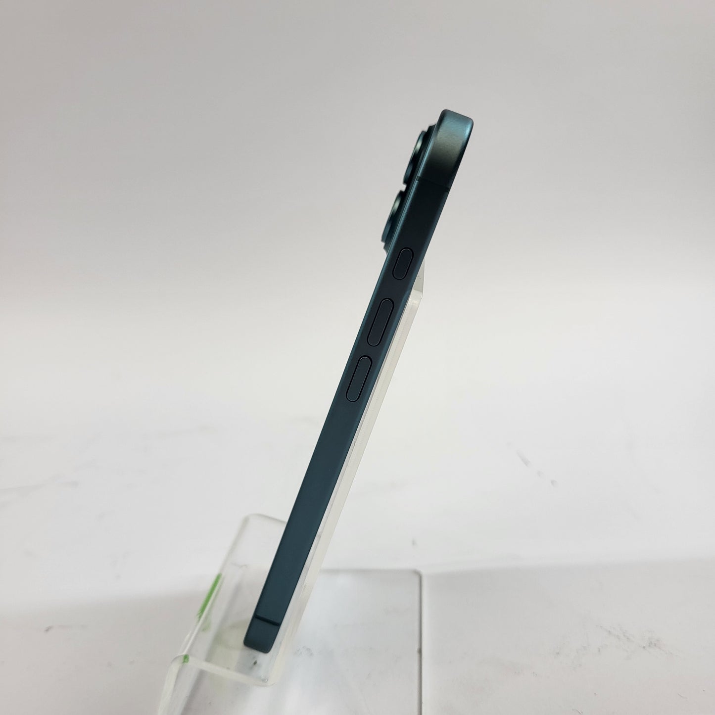 Factory Unlocked Apple iPhone 16 256GB Teal MYD23LL/A