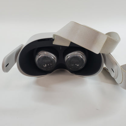 Oculus Quest 2 128GB Standalone All-in-One VR Headset KW49CM