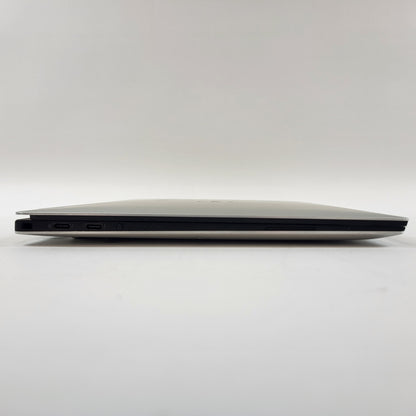 Dell xps 13 7390 P82G 13.3" i7-10710u 1.1GHz 16GB RAM 512GB SSD READ