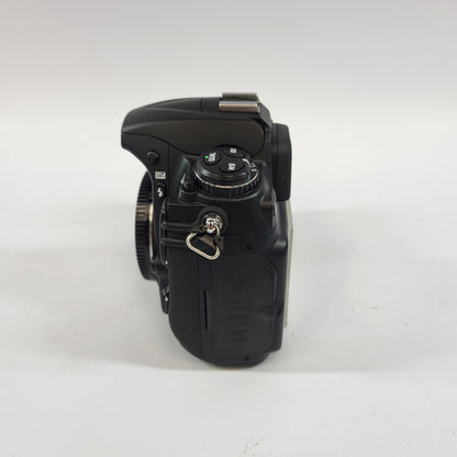 Nikon D300 12.3MP Digital SLR DSLR Camera
