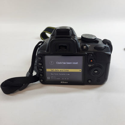 Nikon D3100 14.2MP Digital SLR DSLR Camera 5938 Shutter Count