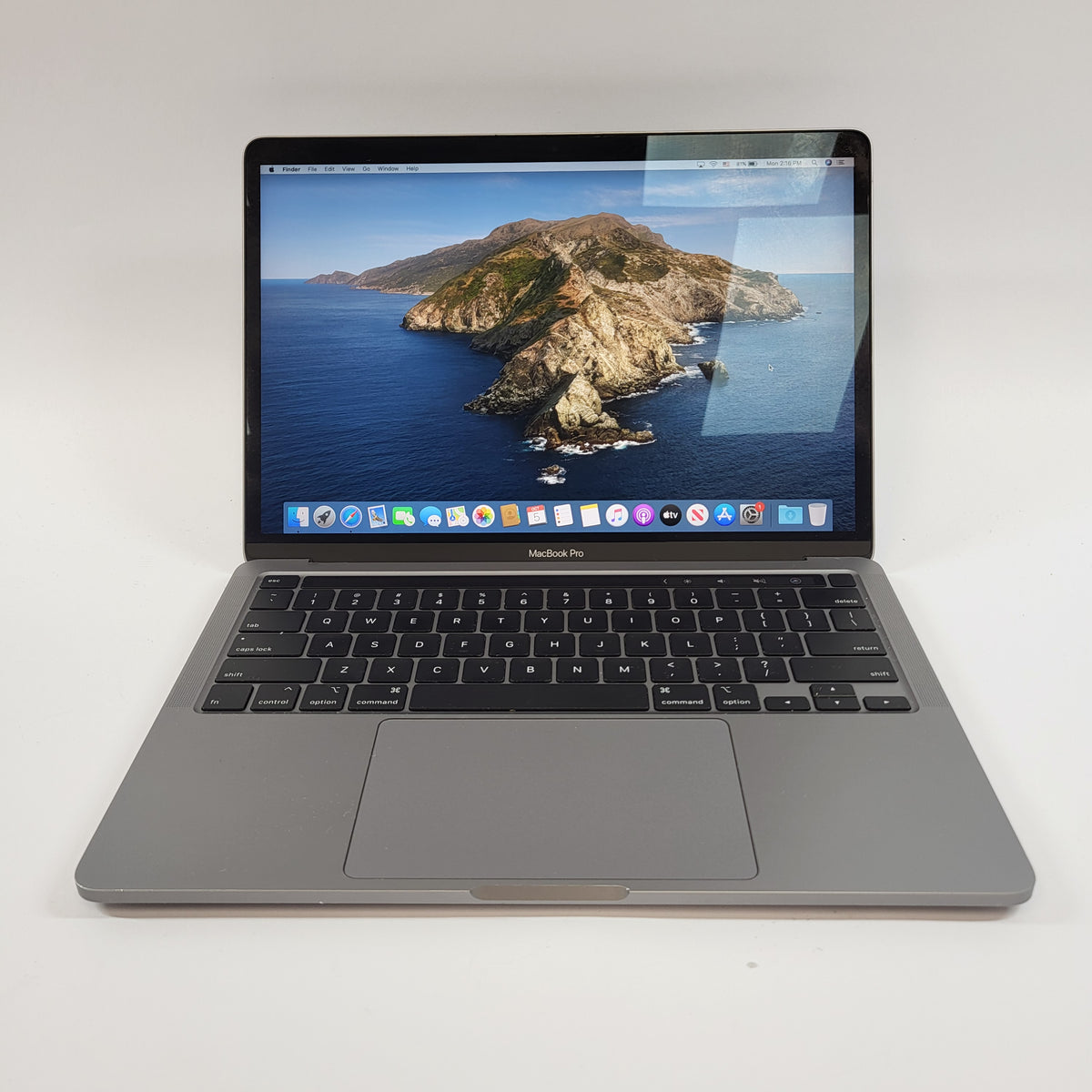 2020 Apple MacBook Pro 13.3" i5 2.0GHz 16GB RAM 512GB SSD Space Gray A2251