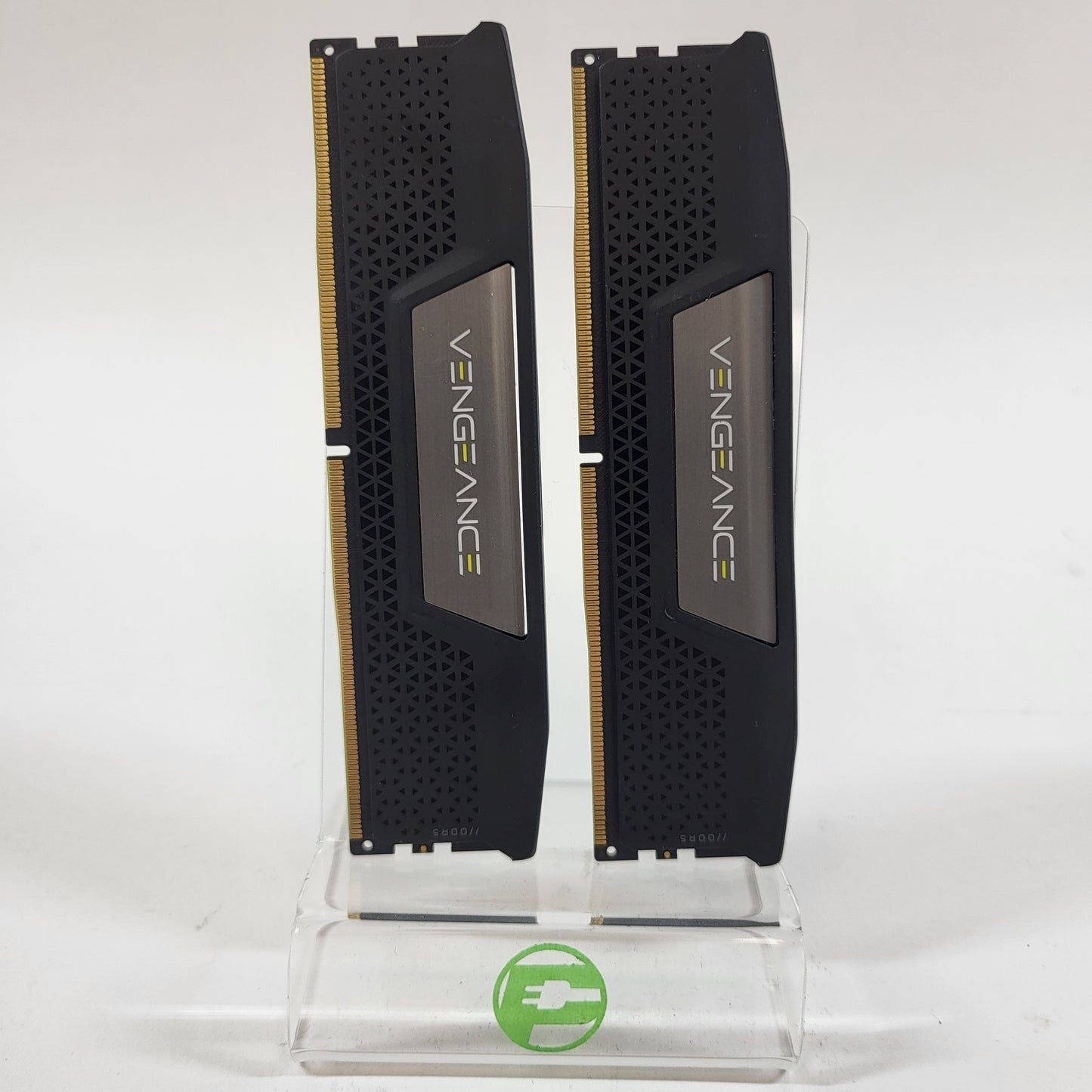 Corsair Vengeance 16GB (2x8GB) RAM DDR5 5200MHz CMK16GX5M2B5200C40 Desktop RAM