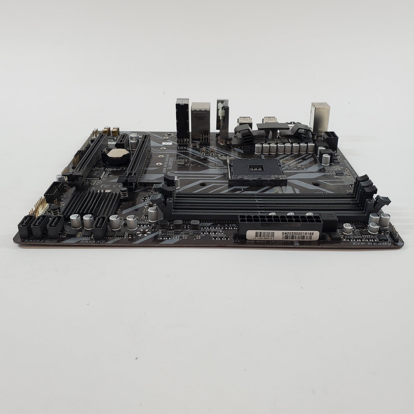 Gigabyte B450M DS3H AM4 mATX