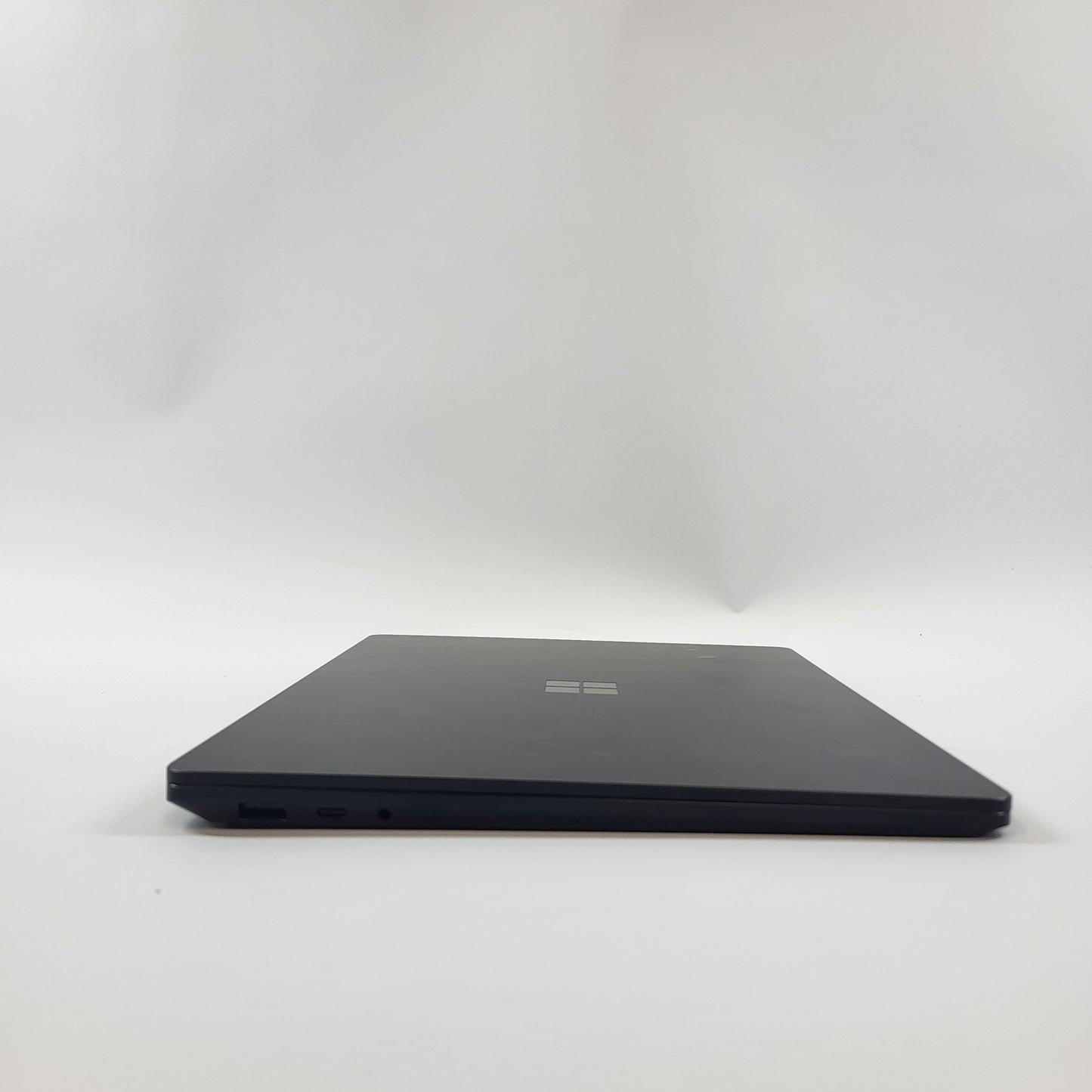 Microsoft Surface Laptop 5 1951 13.5" i5-1245U  2.5GHz 8GB RAM 256GB SSD