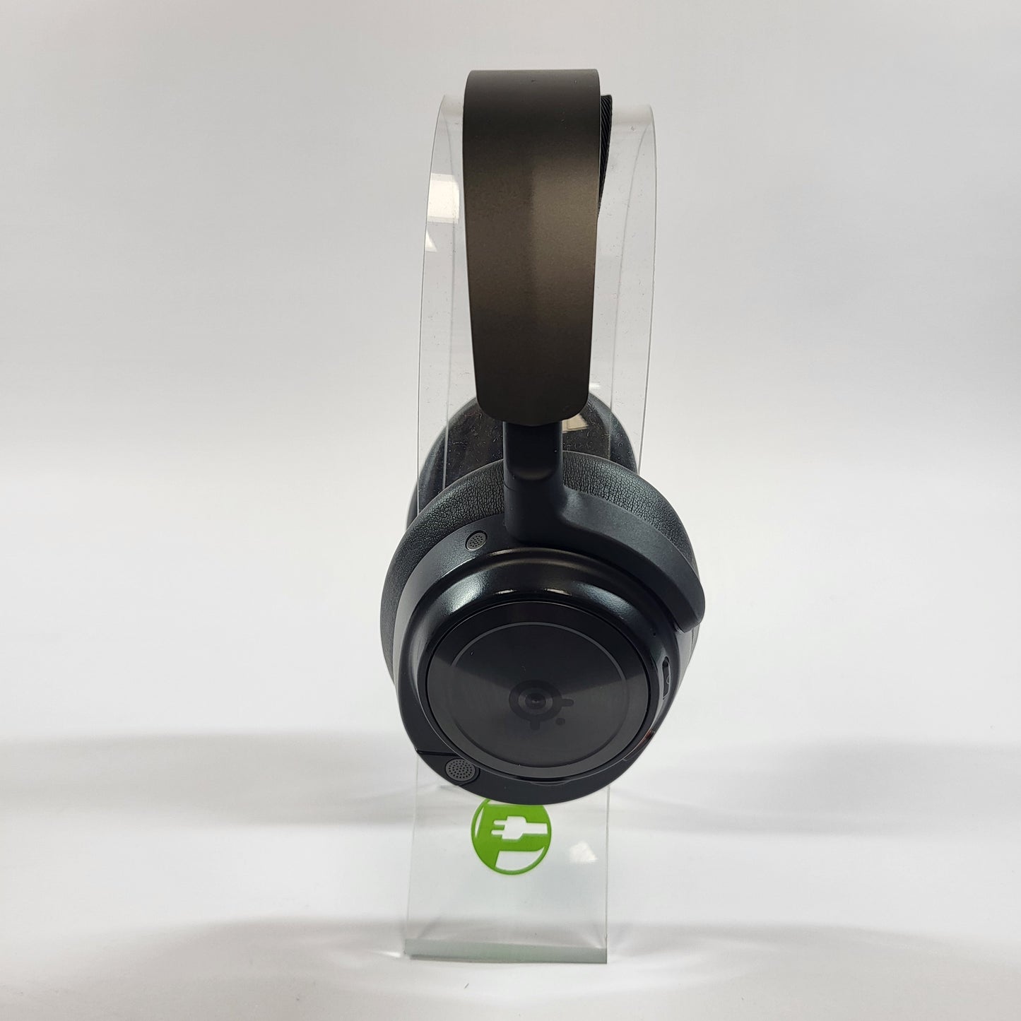 SteelSeries Arctis Nova Pro Wireless Over Ear Gaming Headset Black 61473