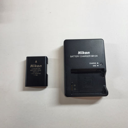 Nikon D3100 14MP SLR 716 Shutter Count