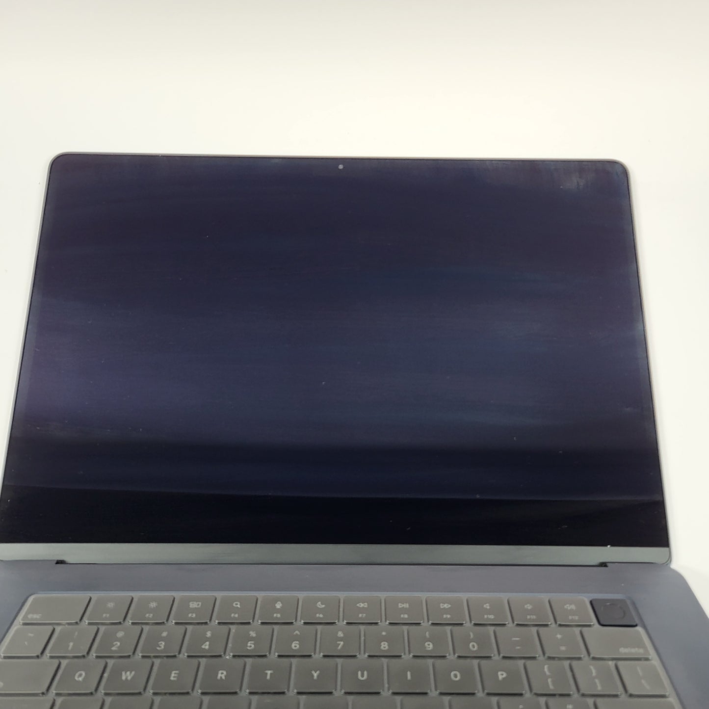 2024 Apple MacBook Air 15" M3 10C GPU 4.0GHz 16GB RAM 512GB SSD MXD43LL/A