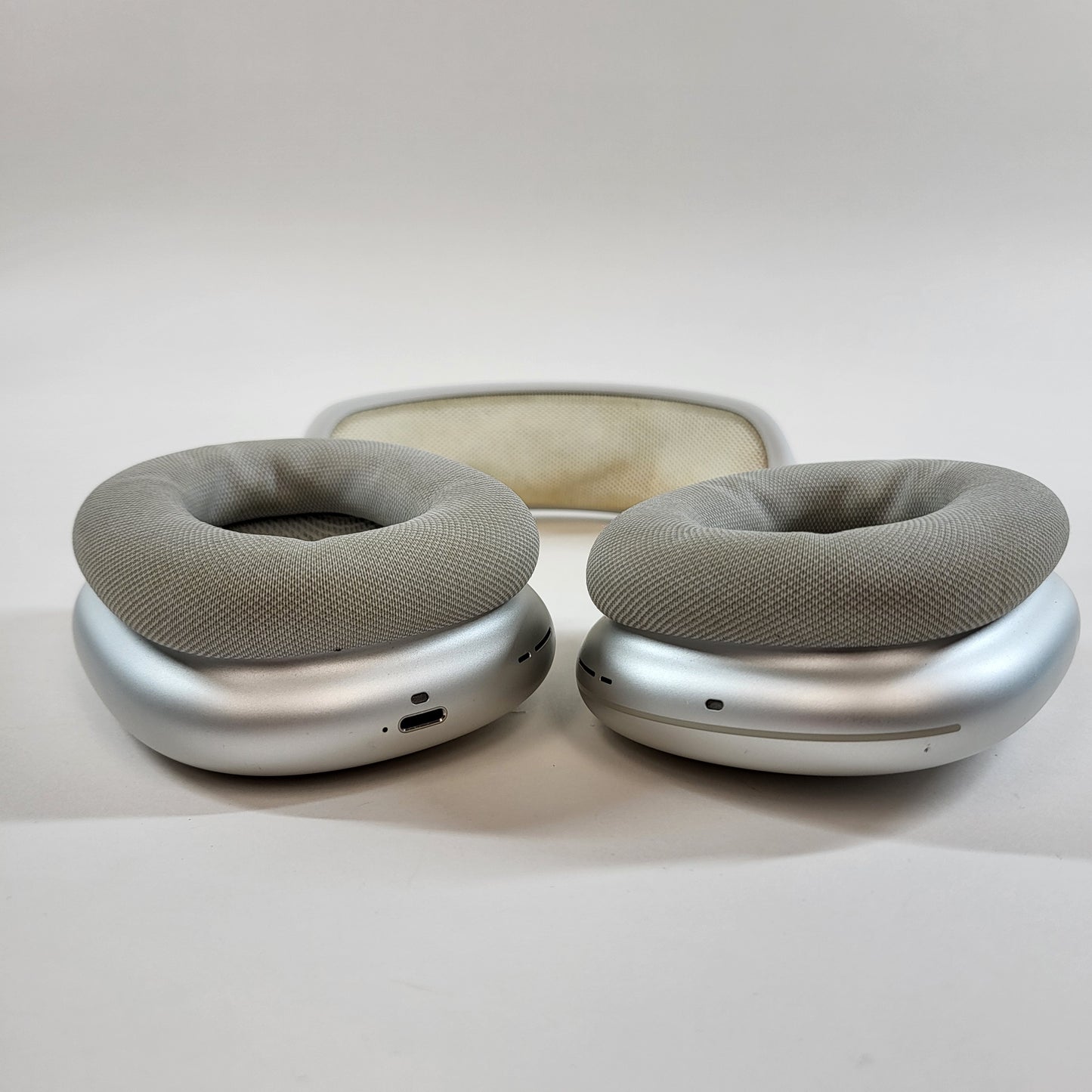 Apple AirPods Max Wireless Over-Ear Headphones Silver MGYJ3AM/A