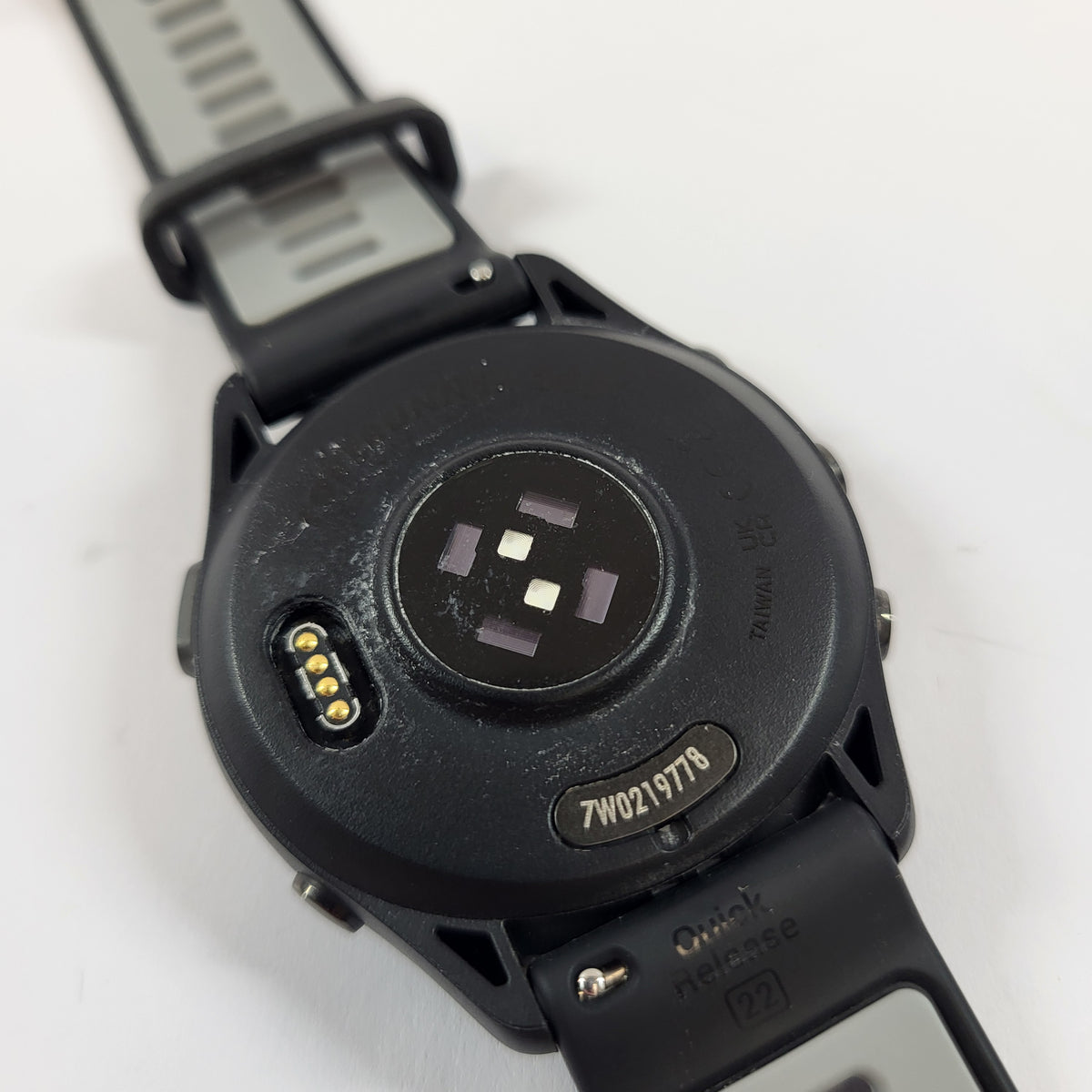 Garmin Forerunner 265 47mm Running Smartwatch 010-02810-01