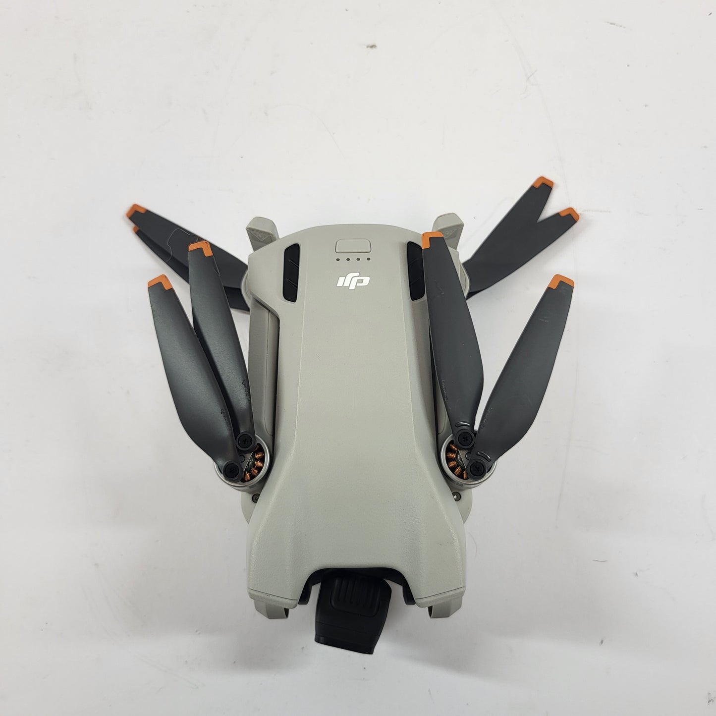 DJI Mini 3 4K Camera Drone MT3PD Fly More Combo