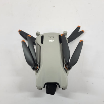 DJI Mini 3 4K Camera Drone MT3PD Fly More Combo