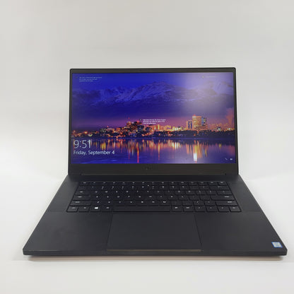 Razer Blade 15 RZ09-02386 15.6" i7-8750H 2.2GHz 16GB RAM 512GB SSD GeForce GTX 1070 Max-Q READ