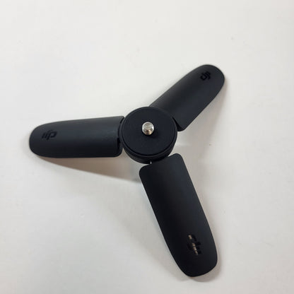 DJI Osmo Pocket 3 9.4MP 3-Axis Gimbal Camera PP-101 Creator Combo