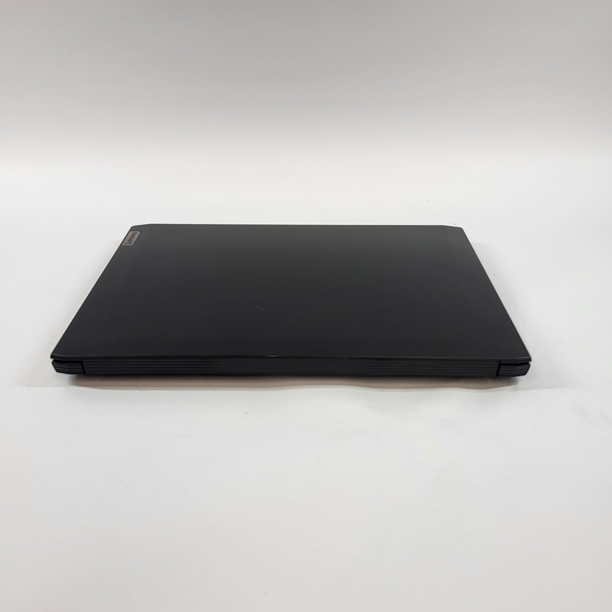 Lenovo IdeaPad Gaming 3 82K201XCUS 15.6" Ryzen 5 5600H 3.3GHz 16GB RAM GeForce RTX 3050Ti
