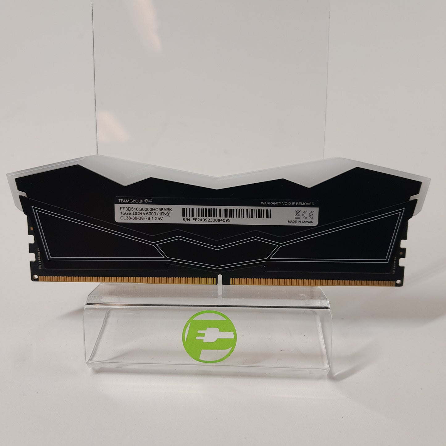 TeamGroup T-Force Delta RGB 8GB (1x8GB) RAM DDR5 6000MHz FF3D516G6000HC38ABK