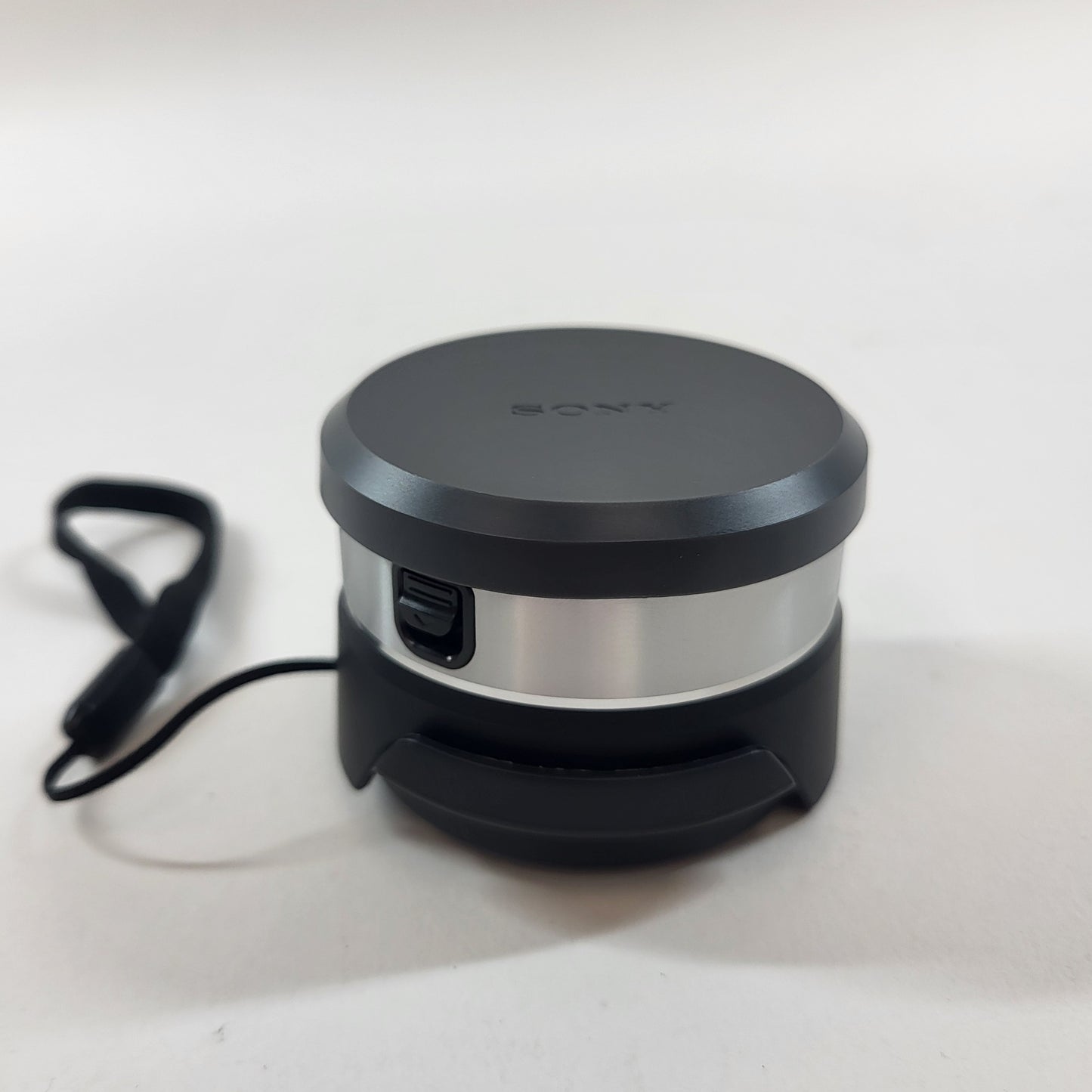 Sony Ultra Wide Converter 16mm f/16 E E-Mount Ultra Wide-Angle VCLECU1