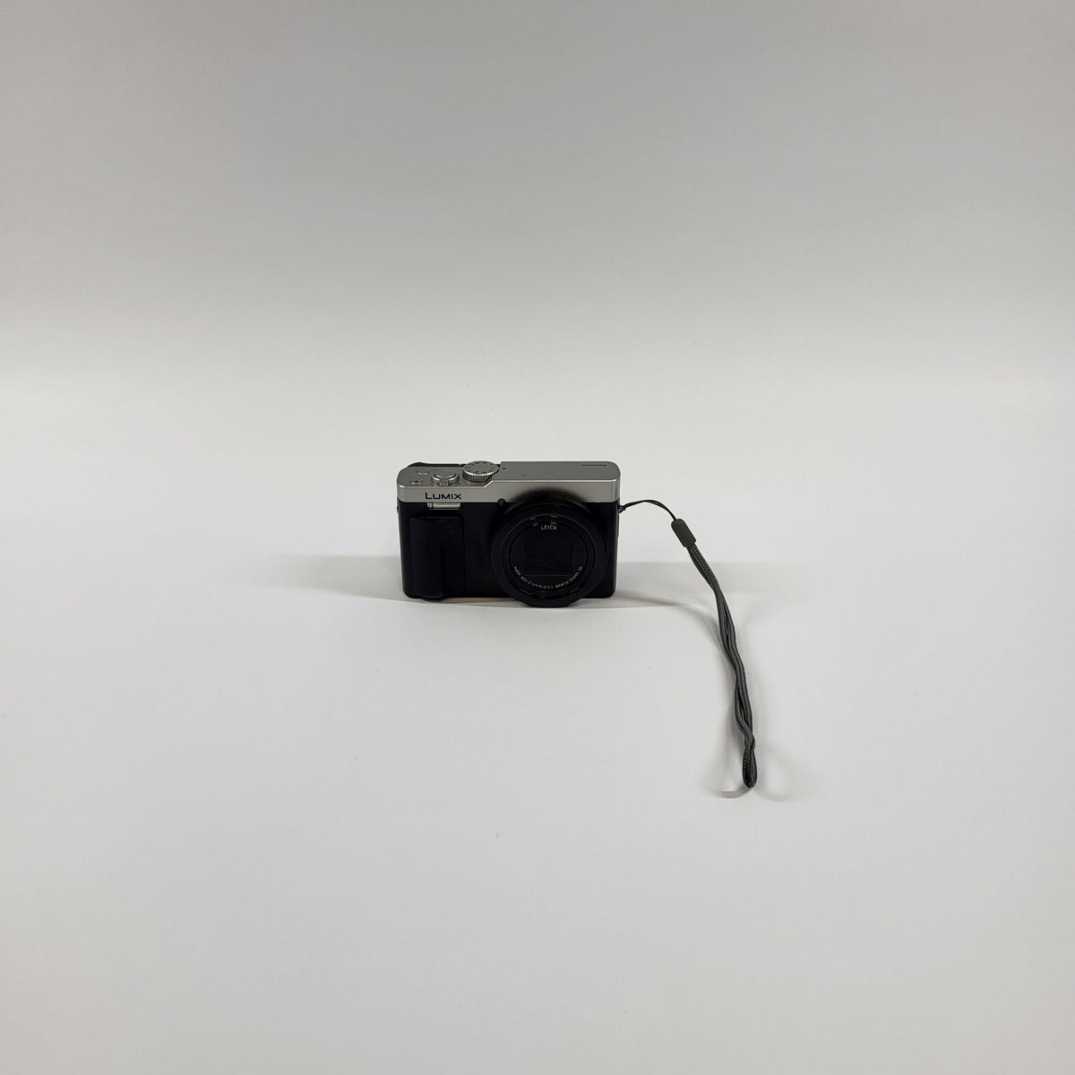 Panasonic Lumix DC-ZS99 DC-ZS995 20.3MP Built in Lens Digital Camera