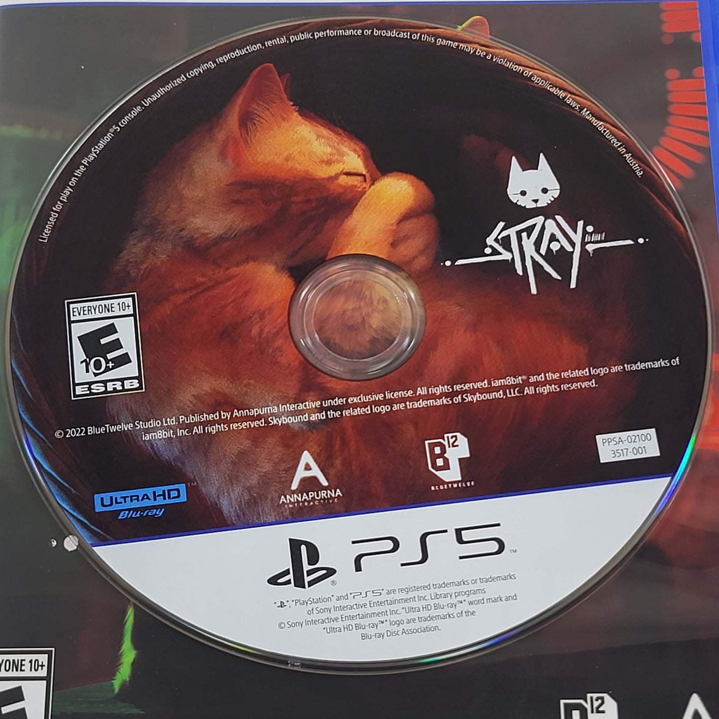 Stray [iam8bit Exclusive Edition] (Sony PlayStation 5 PS5, 2022)