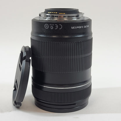 Canon EF-S 18-135mm f/3.5-5.6 Auto & Manual Lens