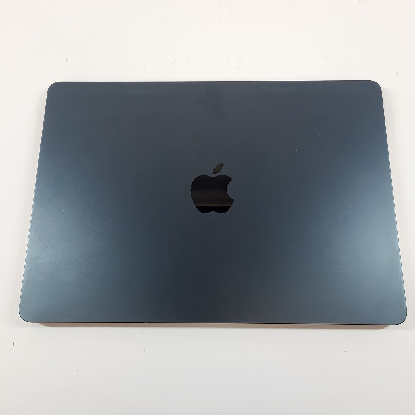 2024 Apple MacBook Air 13.6" M3 8C GPU 4.0GHz 8GB RAM 256GB SSD A3113 READ