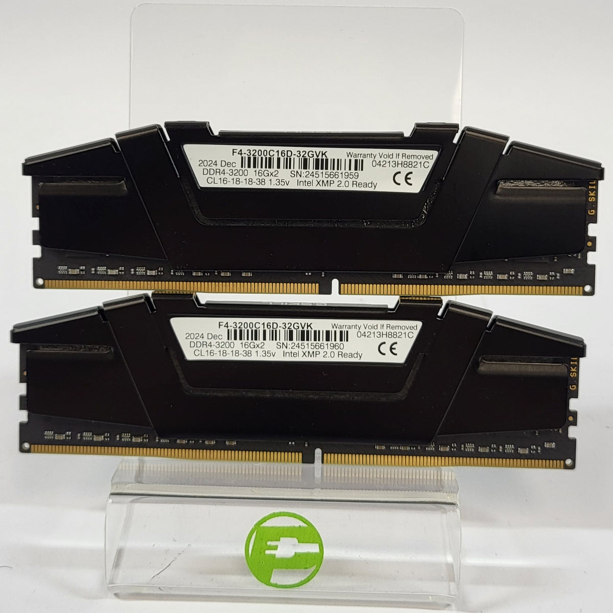 G.Skill Ripjaws V 32GB (2x16GB) RAM DDR4 3200MHz F4-3200C16D-32GVK