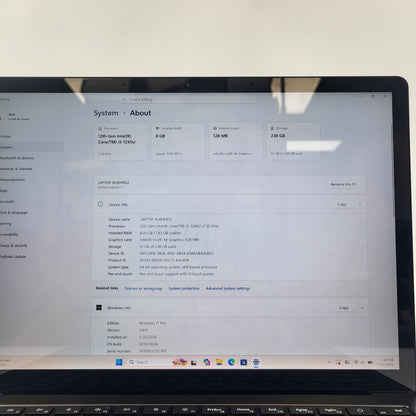 Microsoft Surface Laptop 5 1951 13.5" i5-1245U  2.5GHz 8GB RAM 256GB SSD