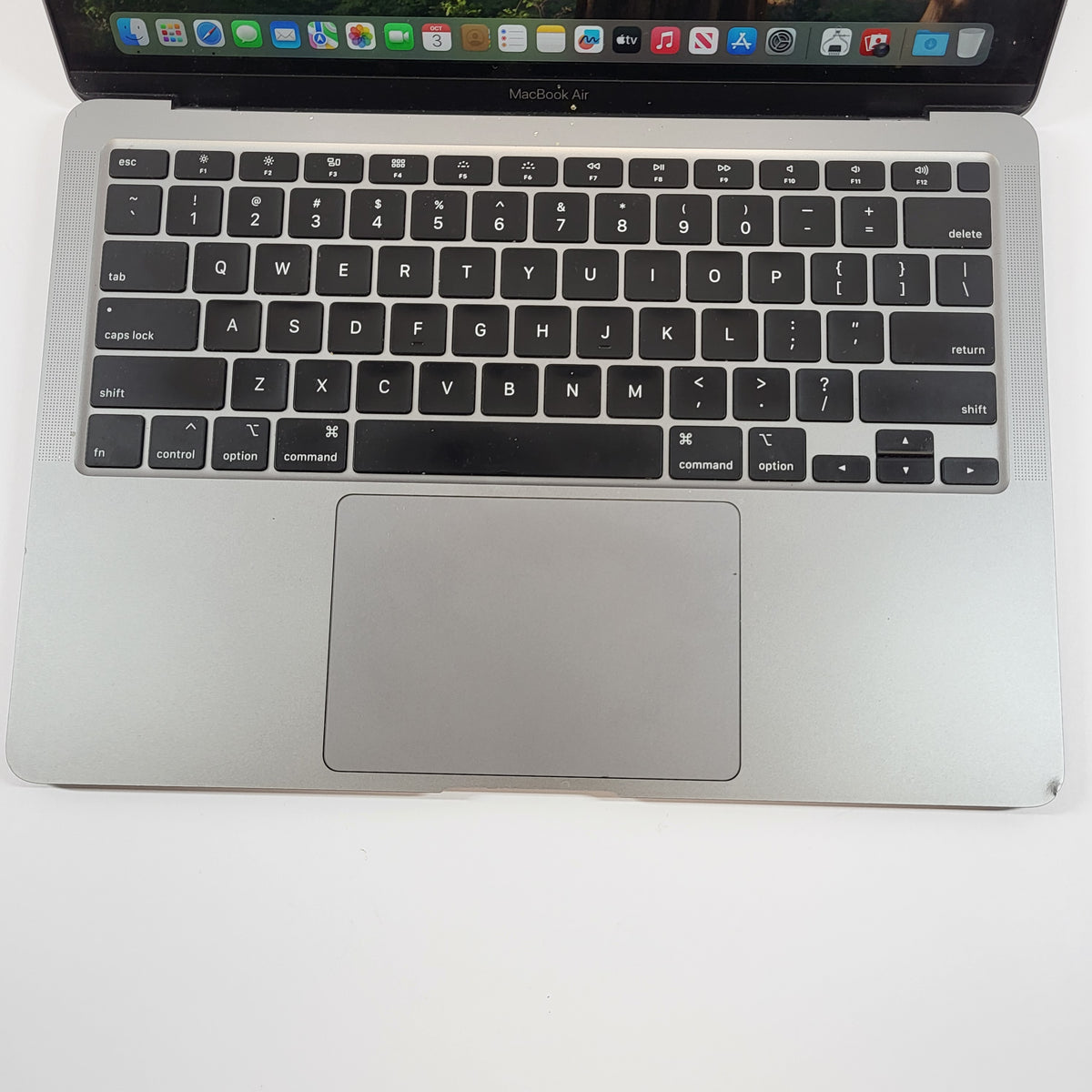 2020 Apple MacBook Air 13.3" i5 1.1GHz 8GB RAM 512GB SSD Space Gray A2179