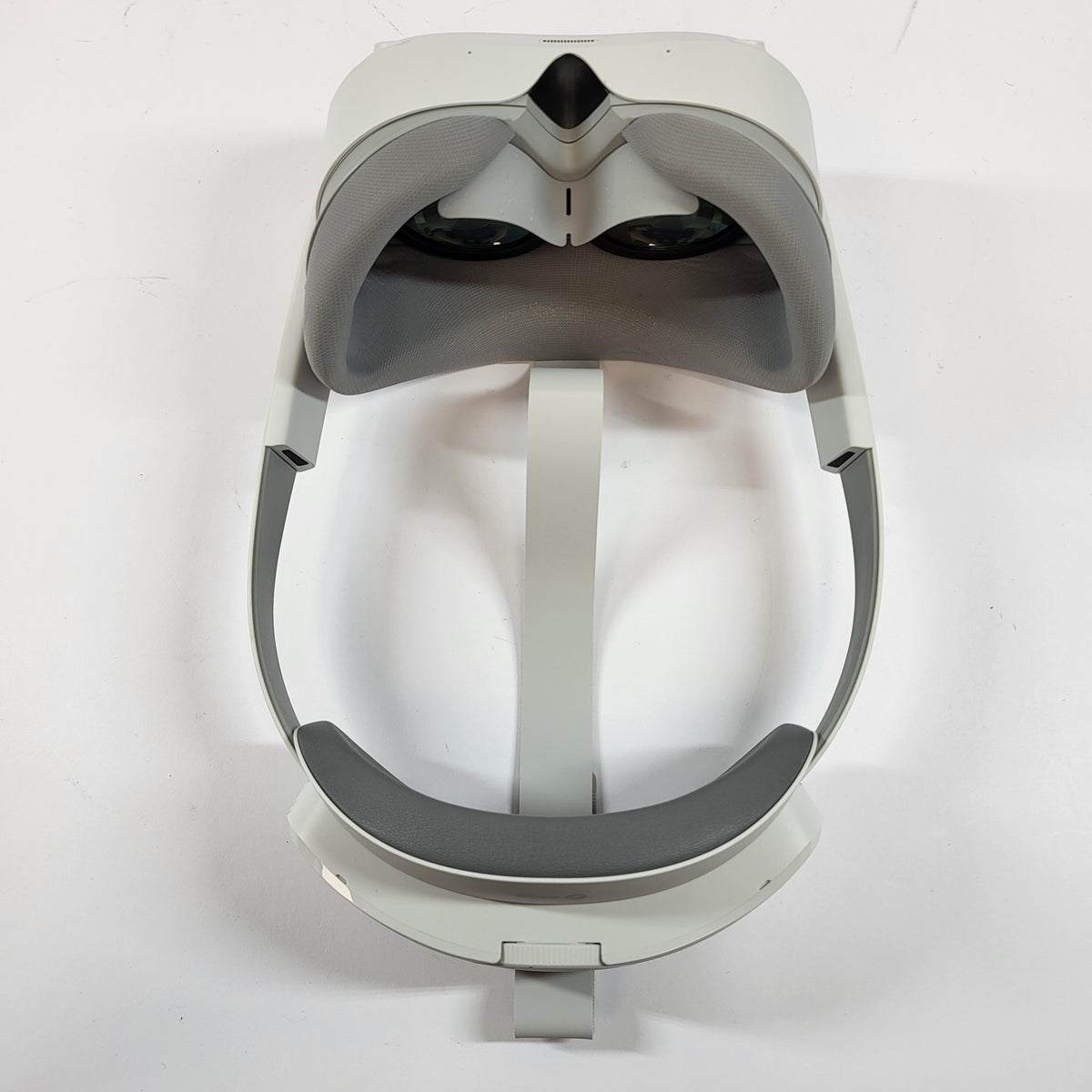 Pico 4 256GB Standalone All-in-One VR Headset A8110