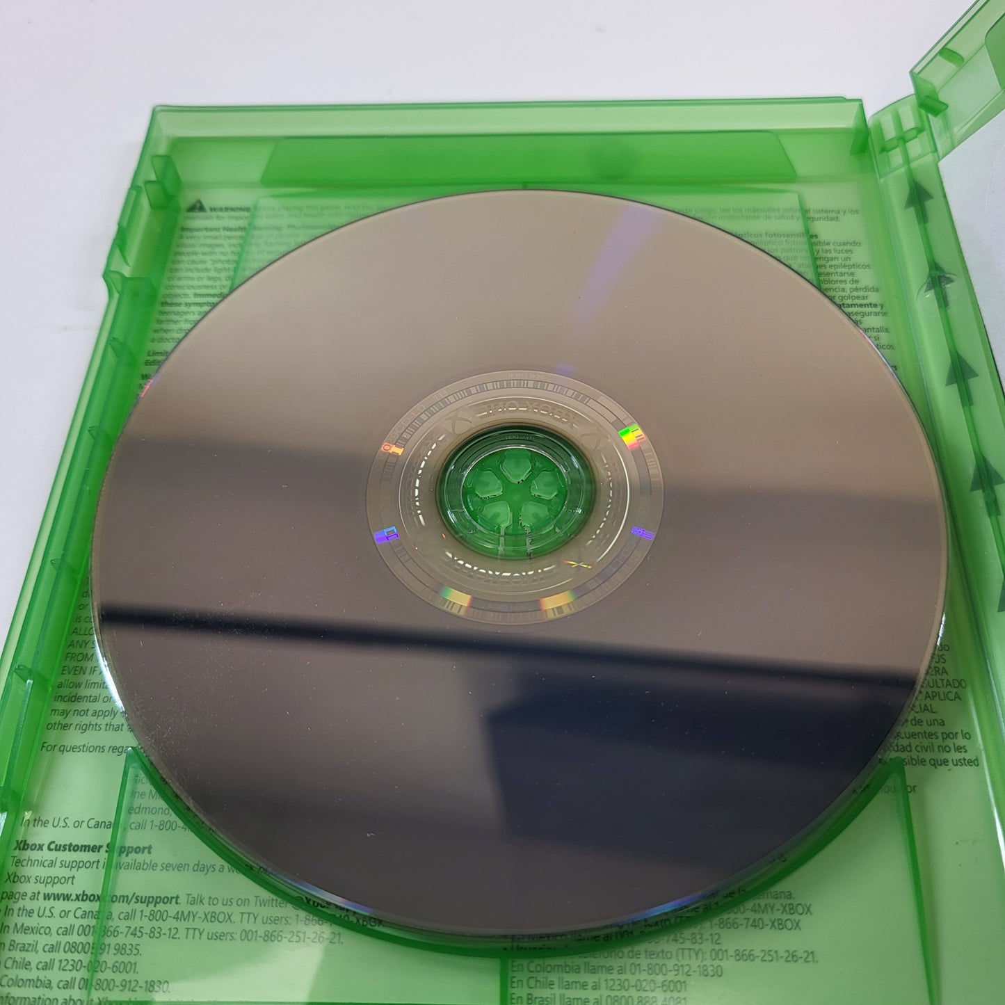 Gears of War Ultimate Edition and Rare Replay (Microsoft Xbox One, 2015) READ