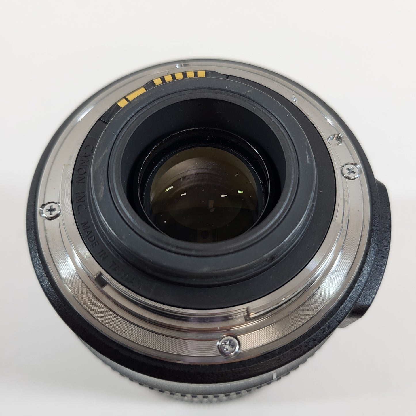 Canon EF-S 18-135mm f/3.5-5.6 Auto & Manual Lens