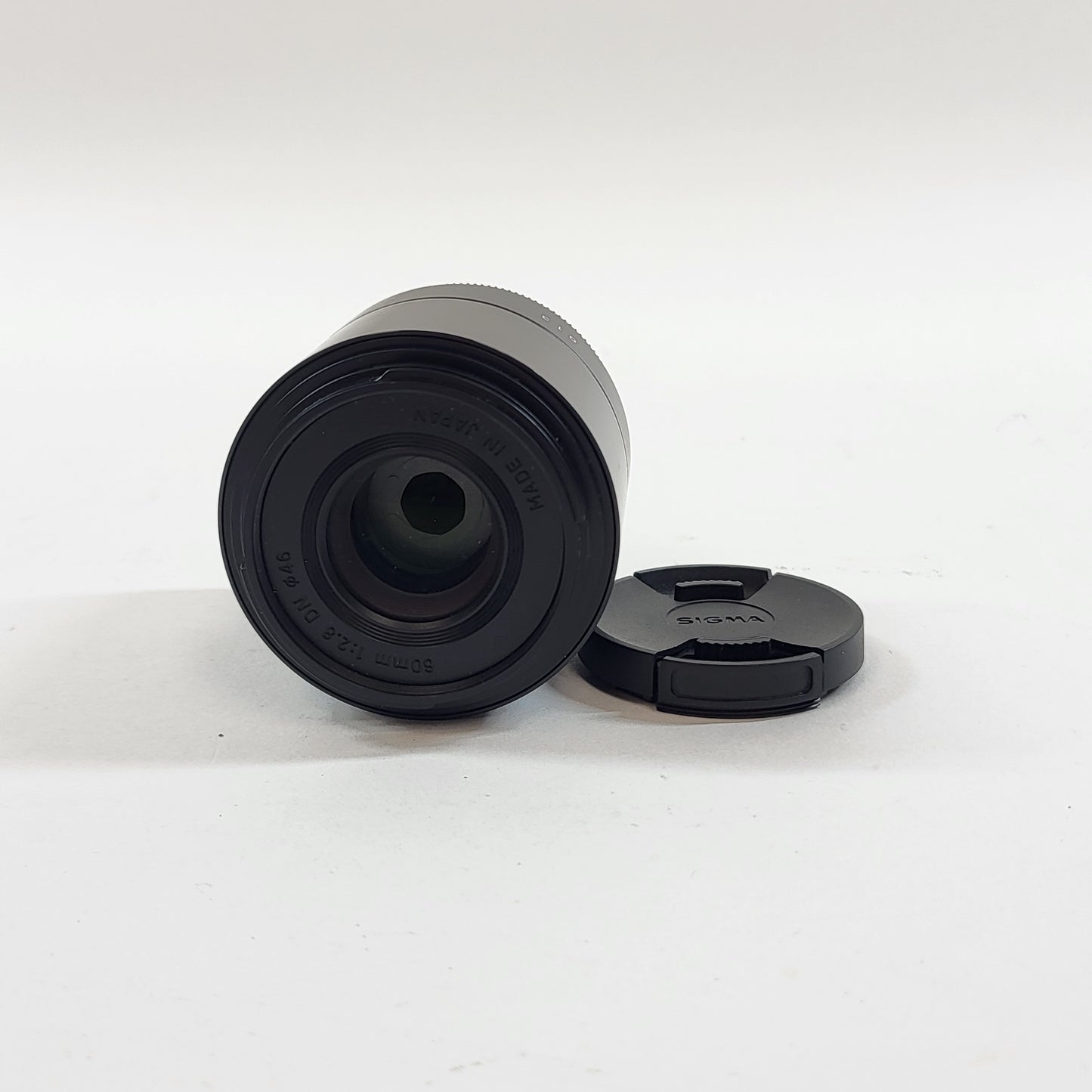 Sigma 60mm f/2.8 60mm f/2.8  For Sony E-Mount Auto & Manual Lens