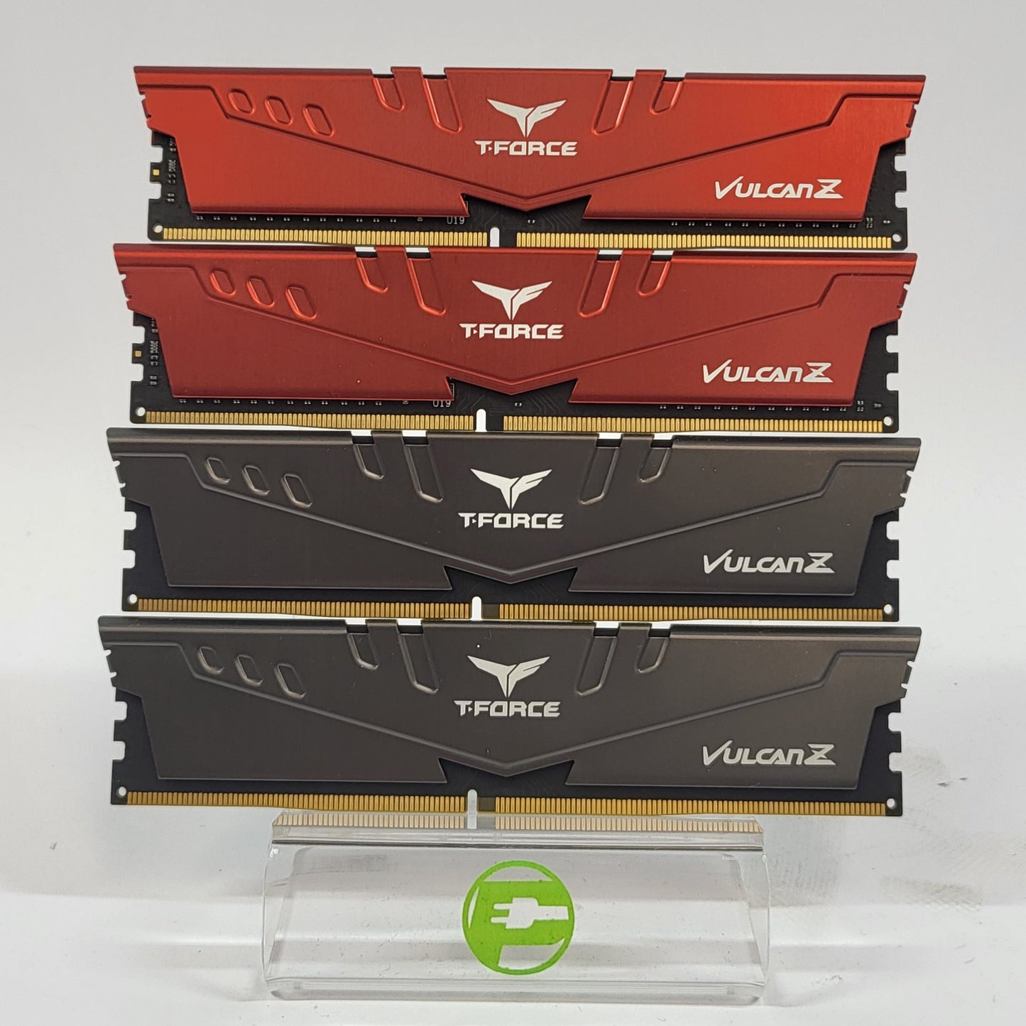 TeamGroup T-Force Vulcan 32GB (4x8GB) RAM DDR4 3200MHz TLZGD48G3200HC16CBK