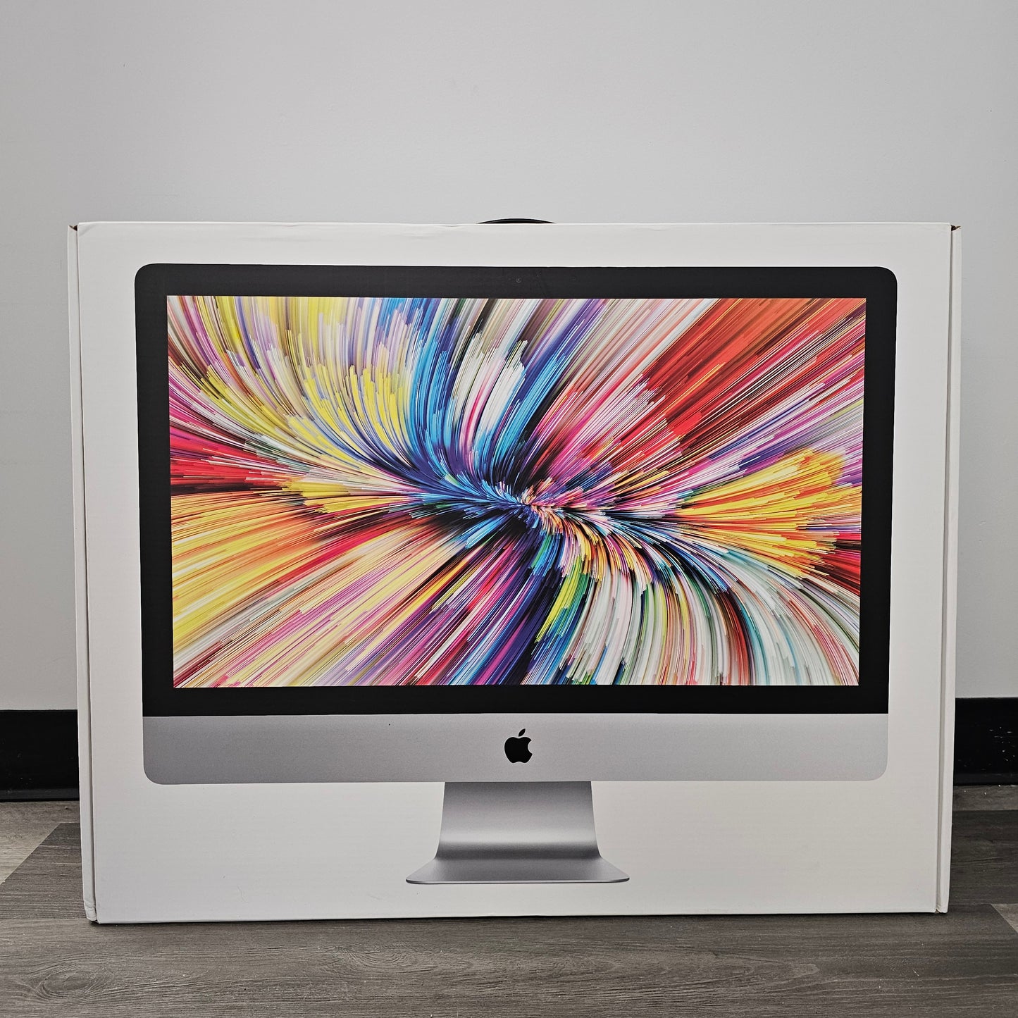 New 2020 Apple iMac 27" i5 3.1GHz 8GB RAM 256GB SSD Silver A2115