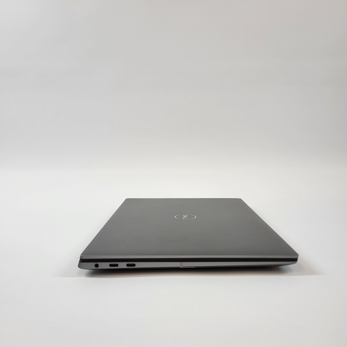 Dell Precision 5490 14" Core Ultra 9 185H 2.5GHz 32GB RAM 1TB SSD RTX 1000 Ada