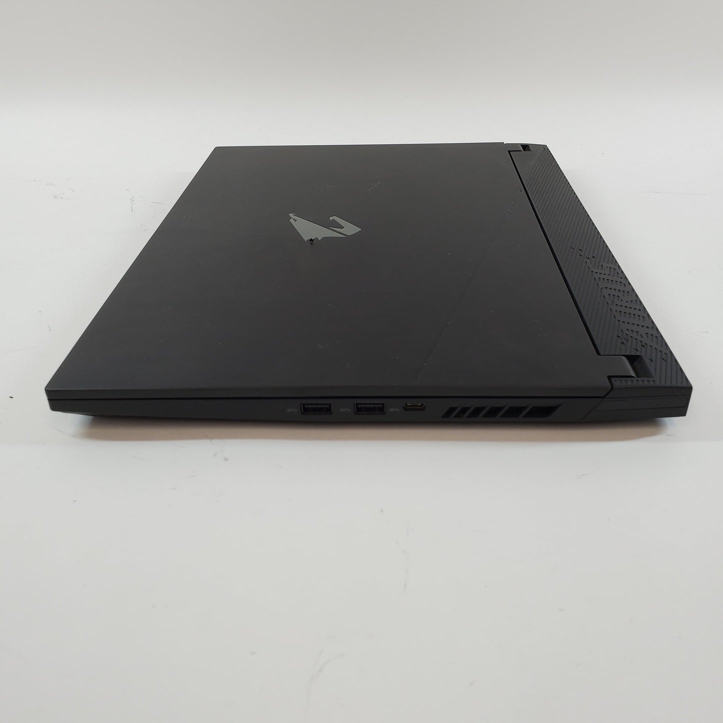 Aorus 15 BMF X5LF 15.6" i5-13500F 2.6GHz 8GB RAM 512GB SSD GeForce RTX 4050