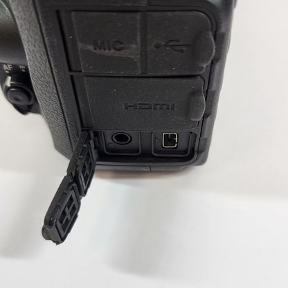 Nikon D7100 24.1MP SLR