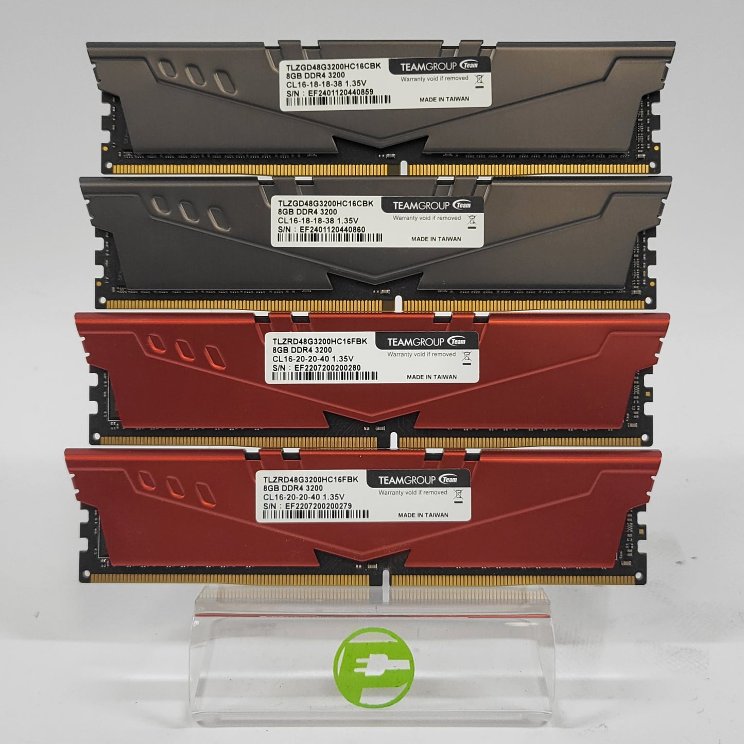 TeamGroup T-Force Vulcan 32GB (4x8GB) RAM DDR4 3200MHz TLZGD48G3200HC16CBK