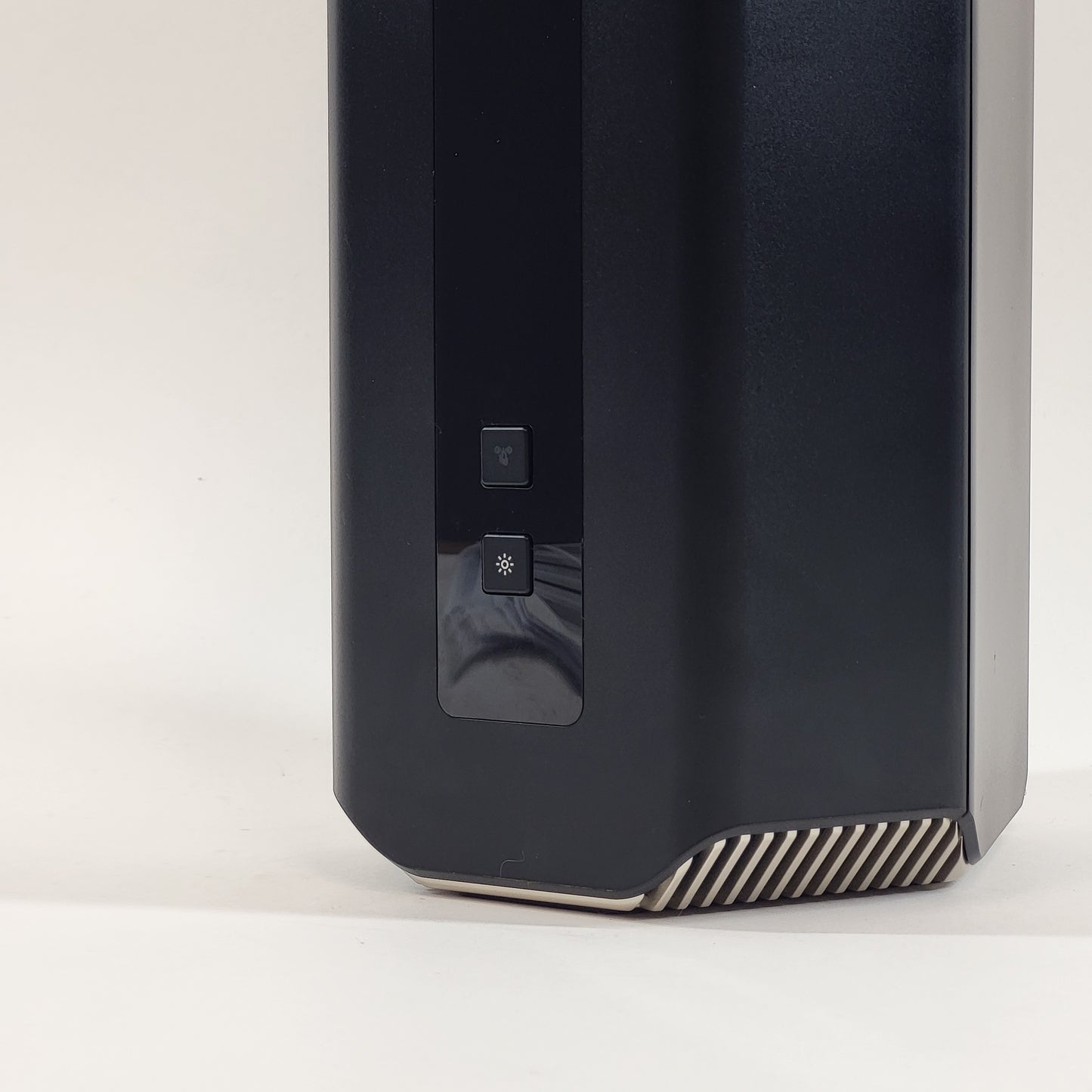 NETGEAR Nighthawk Tri Band WiFi 7 BE19000 Home Router