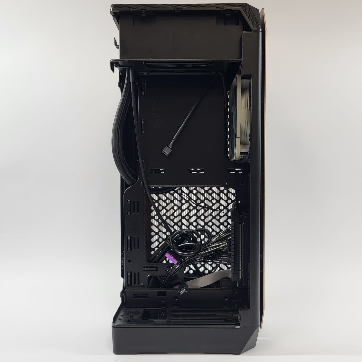 Cooler Master NCORE  Mini ITX Pc Case 100 MAX
